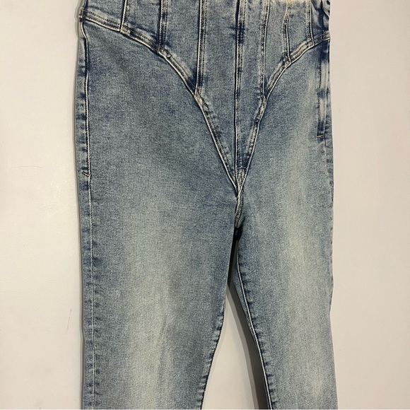 Good American Denim Slim Straight Mega Compression Jeans Curvy Girl Country Sexy - Picture 11 of 15